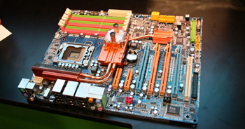 GIGABYTE GA -X58-EXTREme core i7